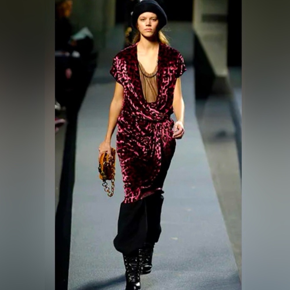 MARC JACOBS Fall 2006 Runway Leopard Print Dress